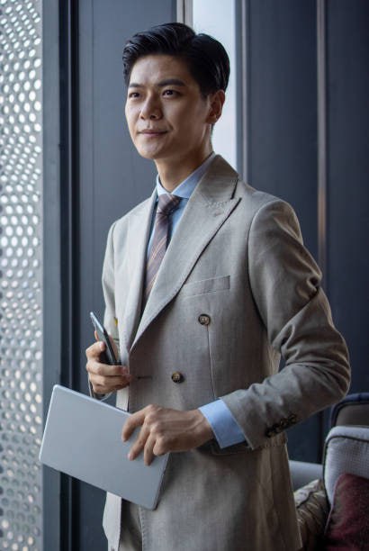 Louis Trường hiện giữ cương vị CEO của nhà cái W388